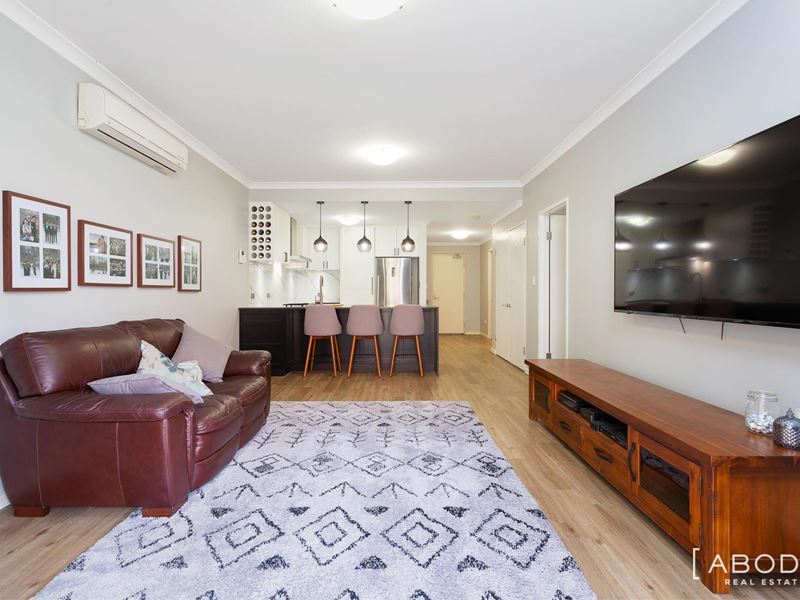 2/80 Stirling Highway, North Fremantle