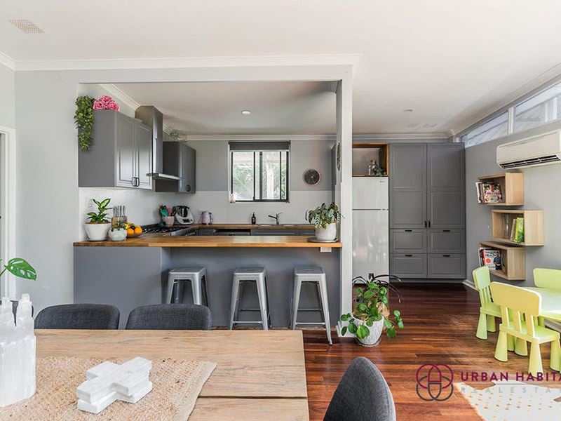 4 Jecks Place, Orelia