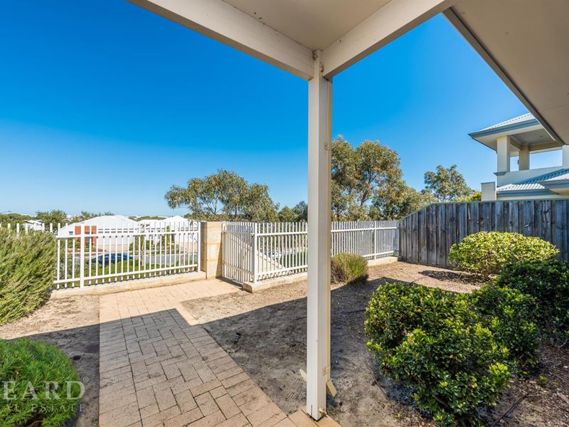 25 Hopbush Lane, Yanchep