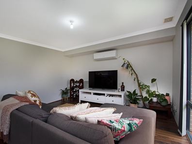 52 Bildersee Avenue, Brabham WA 6055