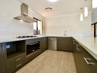 16 Monaghan Close, Baldivis WA 6171