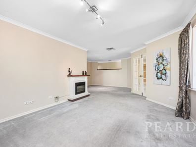 18 Becontree Way, Joondalup WA 6027