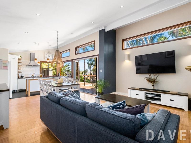 44 Wentworth Way, Padbury