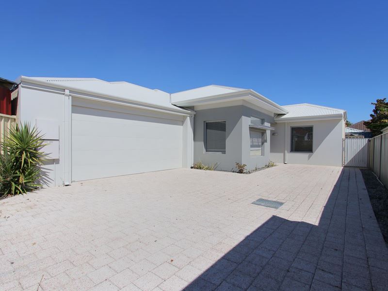 123B Manning Road, Manning