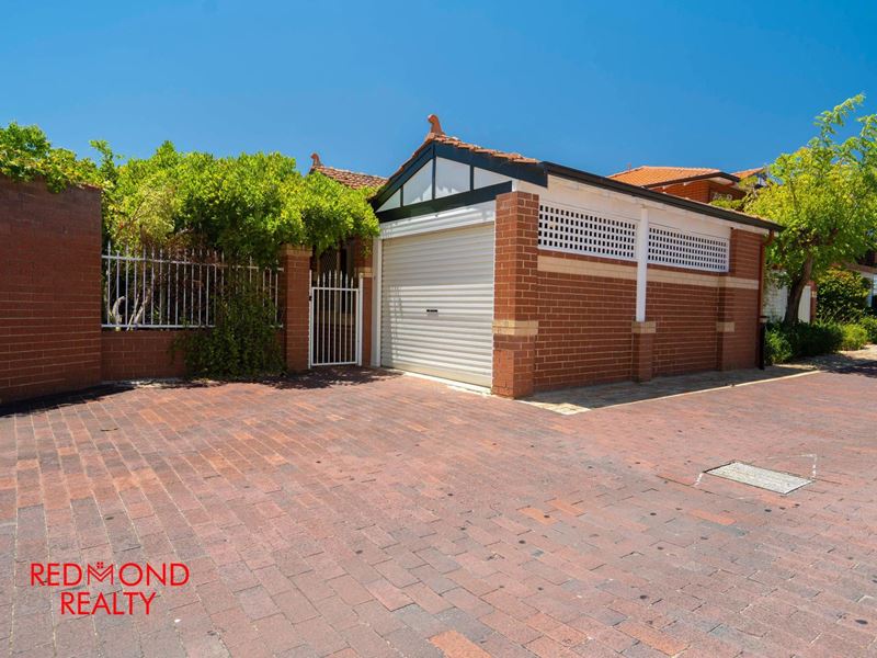 2/54 Moondine Drive, Wembley