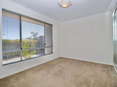 5/2 Pemberton Boulevard, Baldivis WA 6171