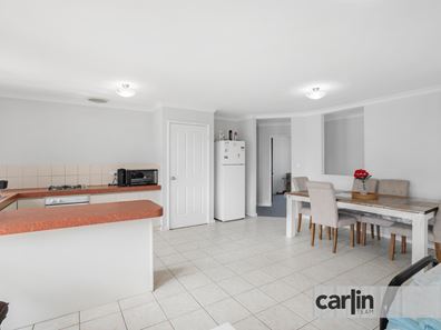 14 Excelsior Meander, Warnbro WA 6169