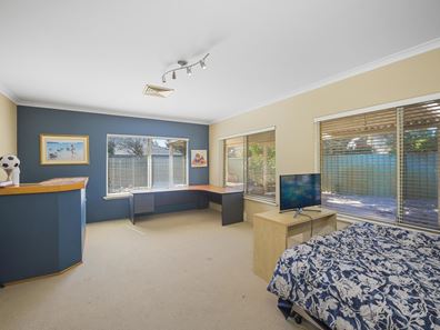 3 Heysen Parade, Southern River WA 6110