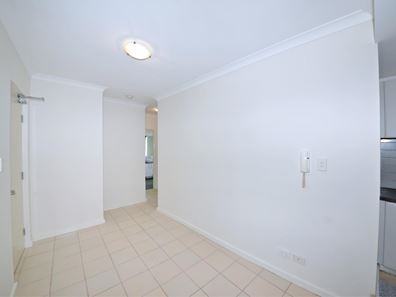 10/5 Eastleigh Loop, Currambine WA 6028