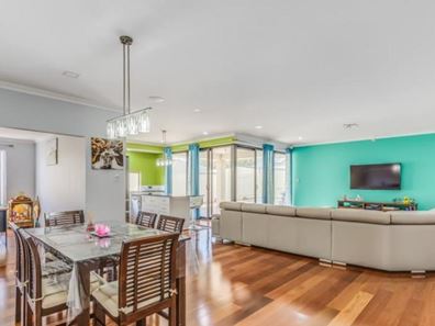 9 Lecania Street, Seville Grove WA 6112