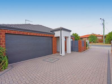 385A Carrington Street, Hamilton Hill WA 6163