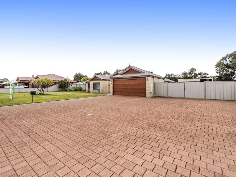 32 Bonaparte  Drive, Secret Harbour