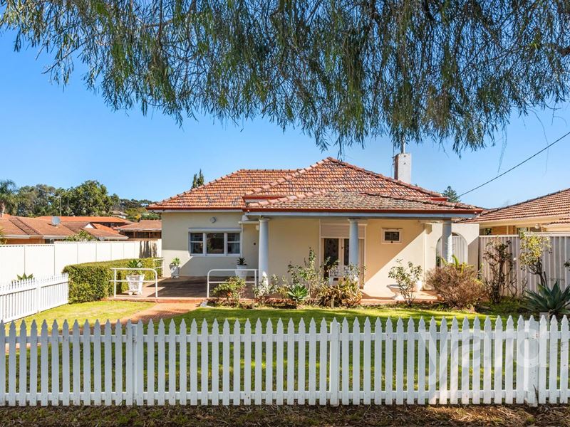 21 Point Walter Road, Bicton