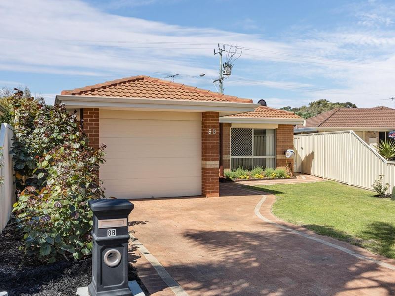 8B Bacich Mews, Lake Coogee