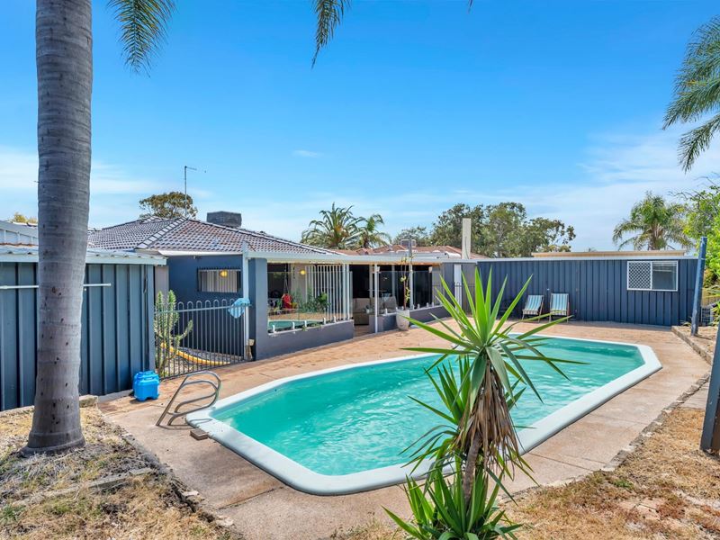 36 Glencoe Parade, Halls Head WA 6210