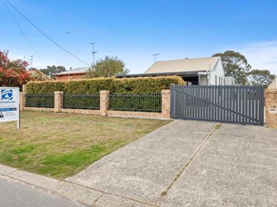 13 Yunderup Road, South Yunderup WA 6208