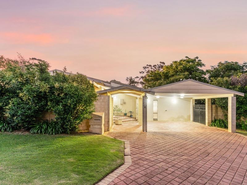 1 Topaz Place, Carine