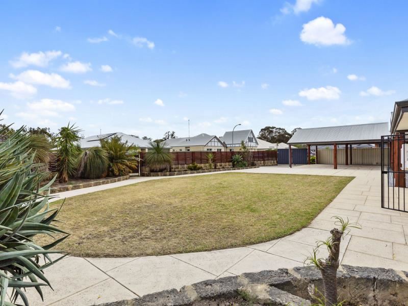11 Kruger Loop, South Yunderup