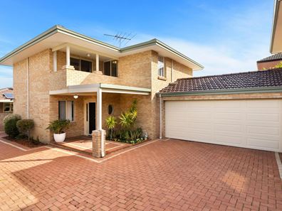 2/207 Royal Street, Yokine WA 6060