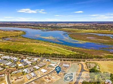 10 Tilbanup Drive, Geographe WA 6280