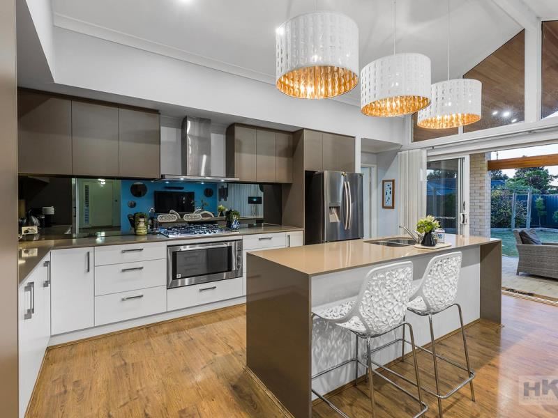 37 Balboa Promenade, Brabham