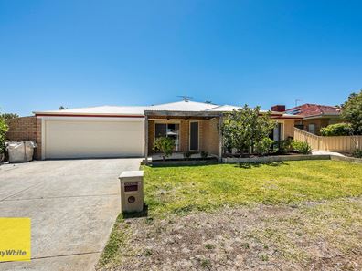 5 Acorn Close, Forrestfield WA 6058