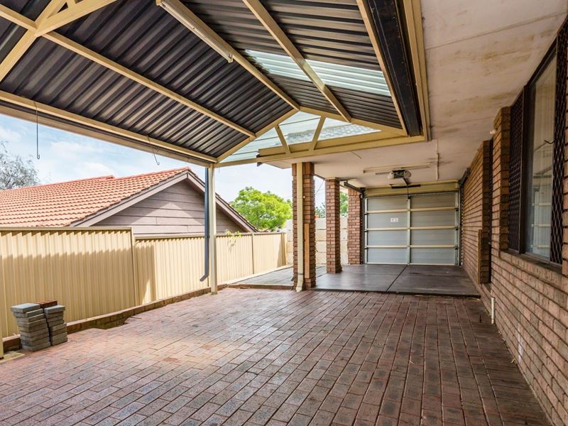 8 Abbott Way, Swan View WA 6056