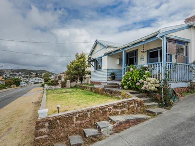 20 Frederick Street, Albany WA 6330