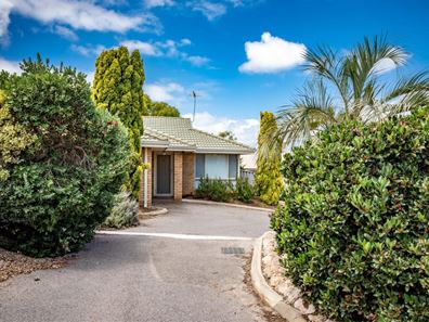 5/4 Mcdermott Avenue, Wandina WA 6530