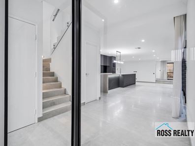 28 Canberra Avenue, Landsdale WA 6065