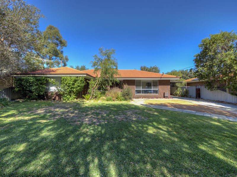 13 Mahonia Street, Forrestfield