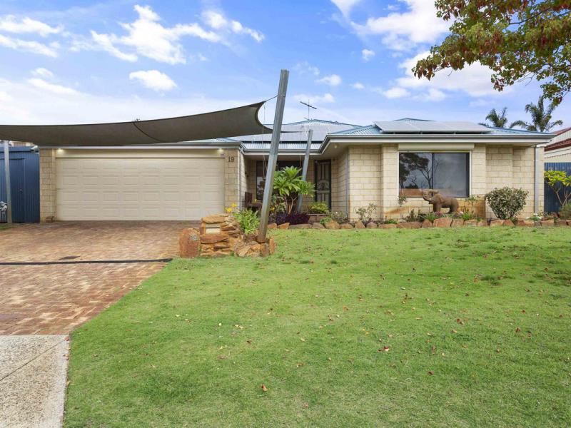 19 Belvoir Crescent, Orelia