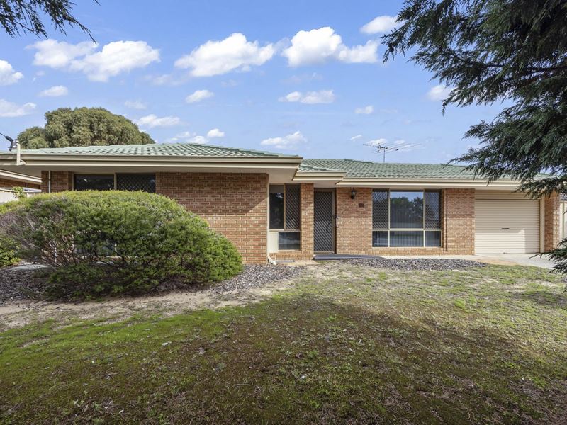 56 King Edward Dr, Heathridge