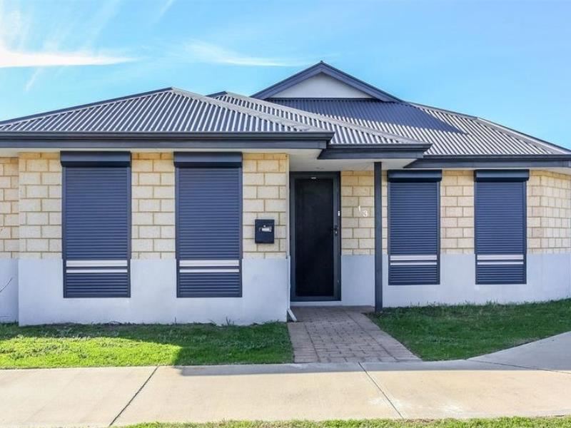 13 Saligna Way, Dayton