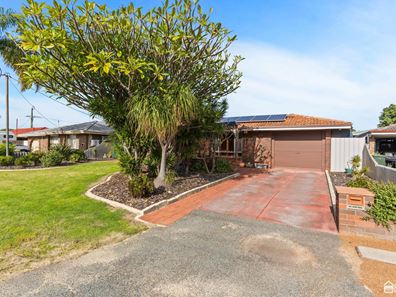 6 Willowmead Way, Kelmscott WA 6111