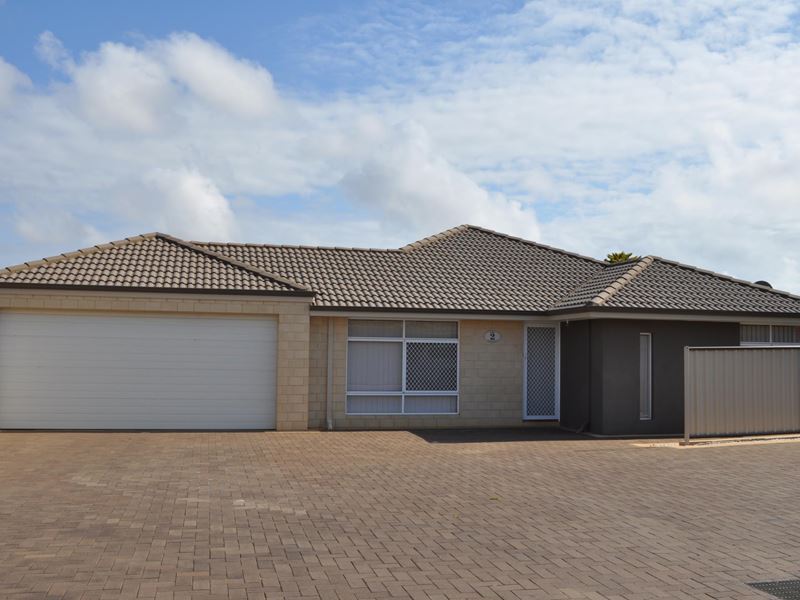 2/19 Flores Road, Wonthella