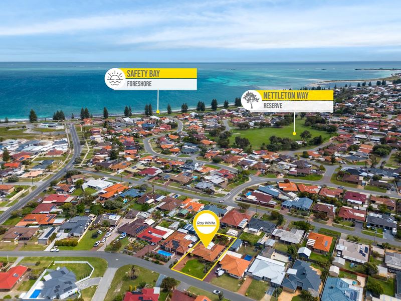 11 Dolphin Rd, Safety Bay WA 6169