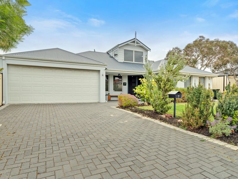 7 Lantern Way, Clarkson