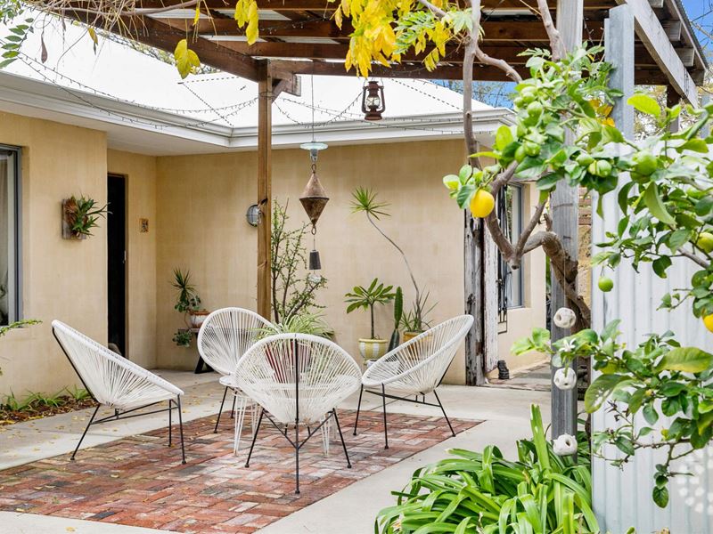 26A Nicholas Crescent, Hilton