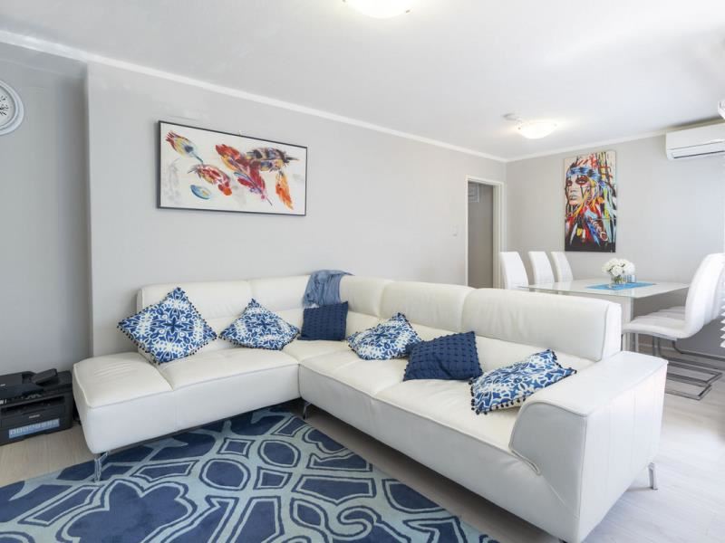 24C Casserley Avenue, Girrawheen