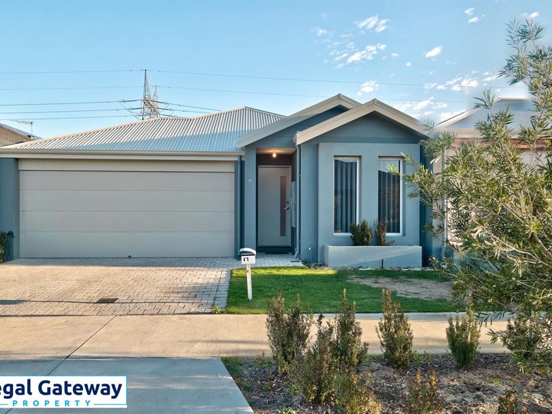 17 Halite Way, Treeby