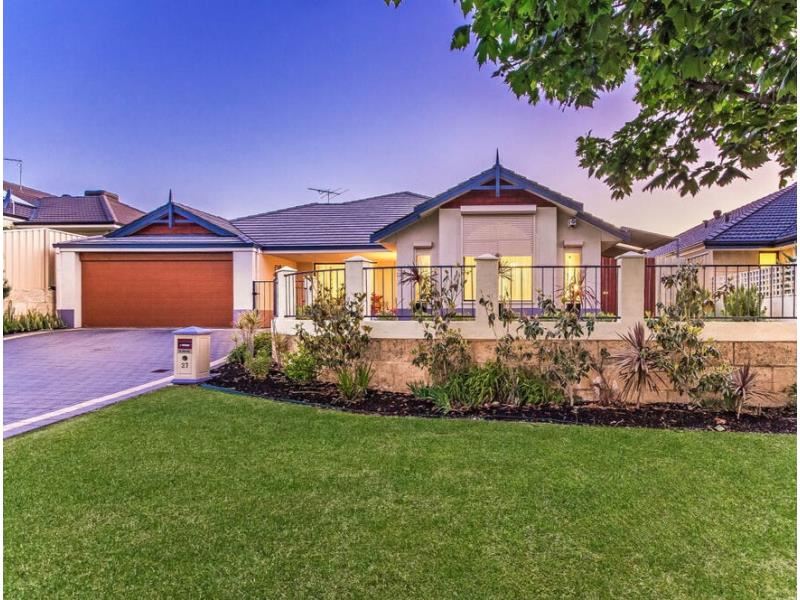 27 Bluebush Avenue, Beeliar