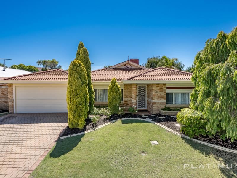 28 Monkton Place, Kinross