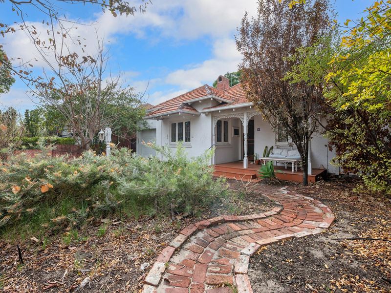 16 Addison Street, South Perth