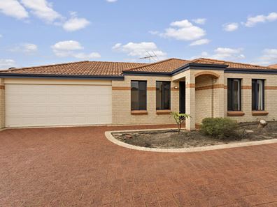 2/73 Gibson Street, Mandurah WA 6210