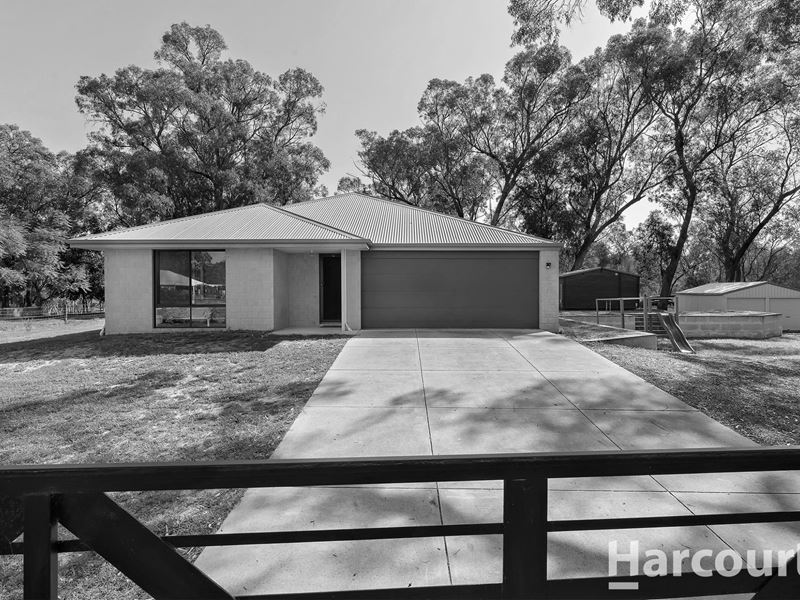 30 Thomasfield Place, Ravenswood WA 6208