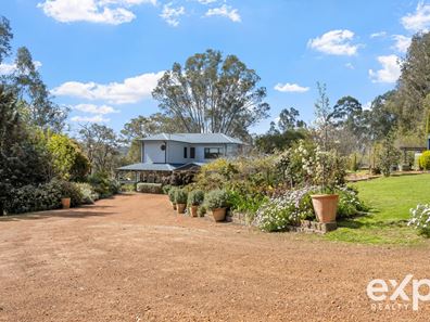 33 Tweed Road, Bridgetown WA 6255