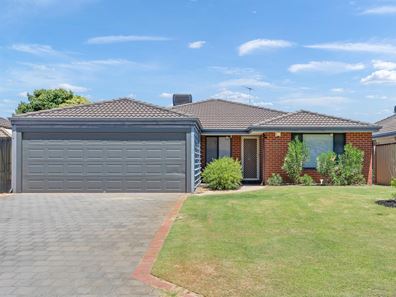 28 Benbecula Loop, Port Kennedy WA 6172