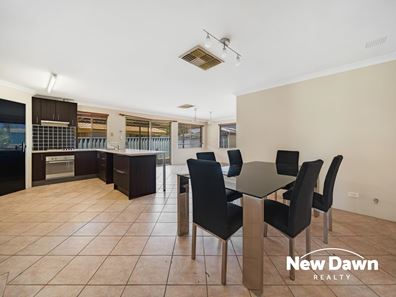 63 Mclean Road, Canning Vale WA 6155