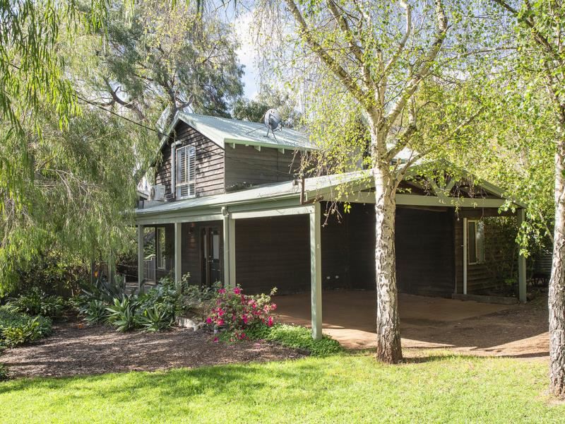 1/2 Churchill Avenue, Margaret River